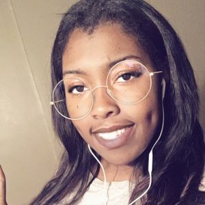 Meet your Posher, Itionna